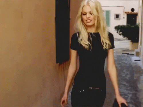 flirty gif blonde flirty catwalk discover share gifs
