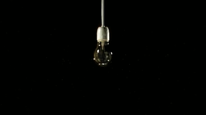flying 3d moth to lightbulb test on make a gif